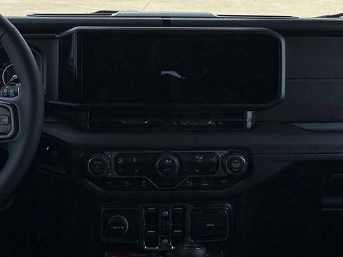 New 2026 Jeep Wrangler Unlimited Rubicon image 30