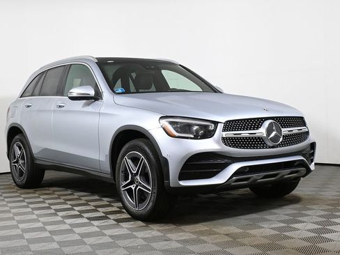 Used 2022 Mercedes-Benz GLC 300 4MATIC image 9