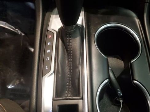 Used 2019 Chevrolet Equinox LT image 24