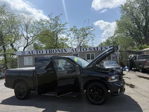 Used 2014 RAM 1500 Express w/ Black Ram 1500 Express Group image 22