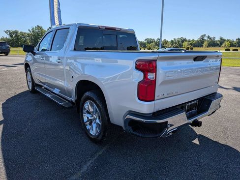 Used 2022 Chevrolet Silverado 1500 LTZ AWD/4WD image 8