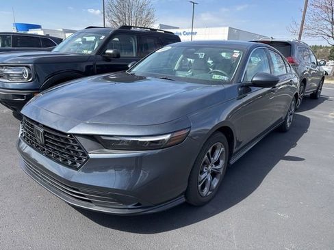 Certified 2023 Honda Accord EX image 4
