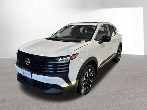 New 2026 Nissan Kicks SV w/ SV Premium Package AWD/4WD image 29