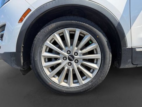 Used 2019 Lincoln MKC Premiere FWD image 14