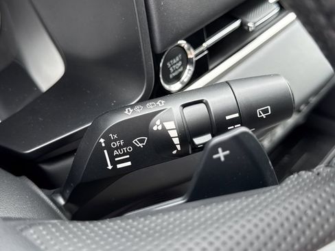 New 2026 Mitsubishi Outlander AWD image 15