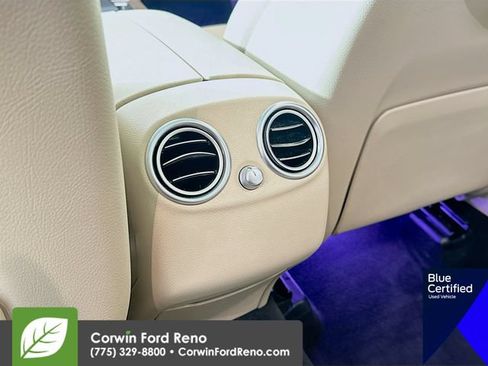 Used 2020 Mercedes-Benz GLC 300 4MATIC image 27