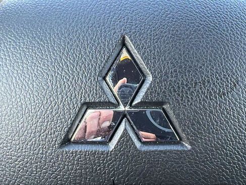 Used 2022 Mitsubishi Eclipse Cross SEL image 32