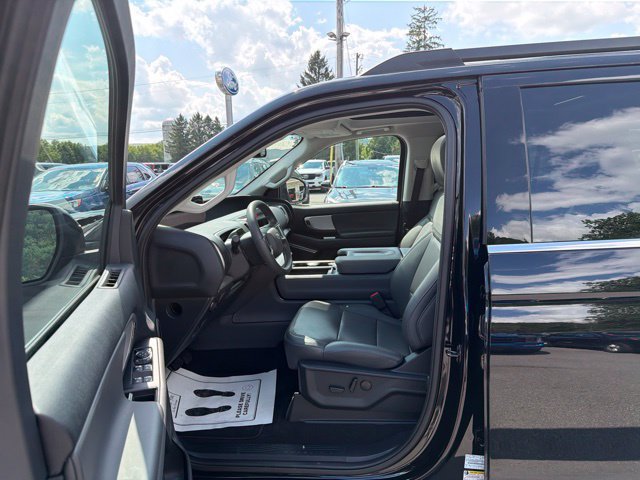 Used 2026 Ford Expedition Max Active AWD/4WD image 15