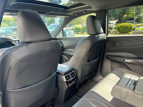 Used 2023 Lexus RX 350 Premium Plus w/ Accessory Package AWD/4WD image 16