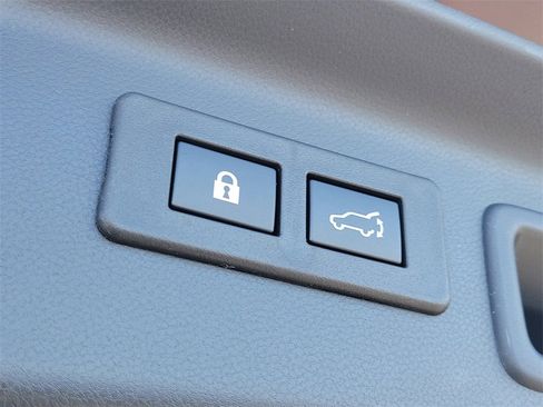 New 2026 Subaru Forester Premium image 7