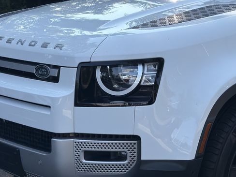 Used 2021 Land Rover Defender 110 AWD/4WD image 6