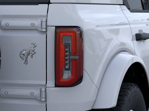 New 2026 Ford Bronco Outer Banks AWD/4WD image 22