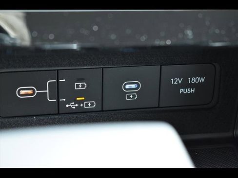 Certified 2025 Hyundai Sonata SE image 6