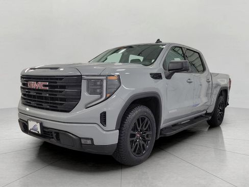 Used 2024 GMC Sierra 1500 Elevation AWD/4WD image 13