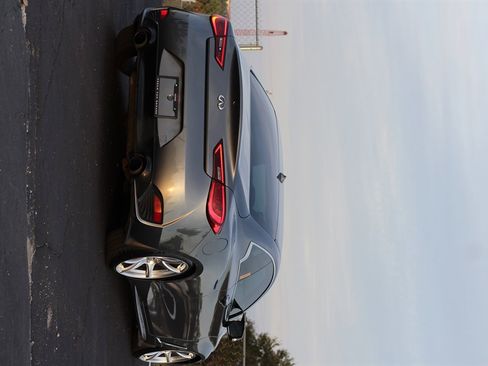 Used 2017 INFINITI Q60 2.0t w/ Premium Plus Package 2.0T image 13