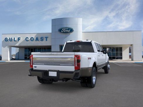 New 2026 Ford F450 King Ranch w/ FX4 Off-Road Package image 8