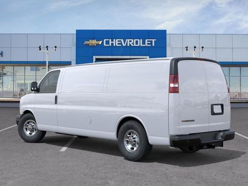 New 2025 Chevrolet Express 3500 Extended image 3