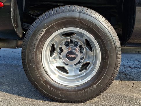 Used 2014 GMC Sierra 3500 Denali AWD/4WD image 9