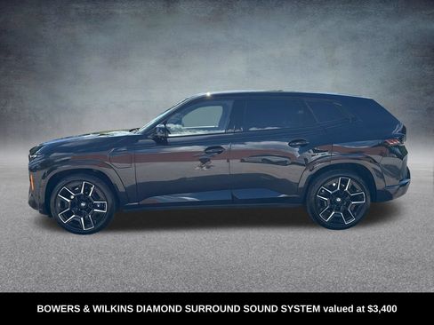 Used 2023 BMW XM AWD/4WD image 2