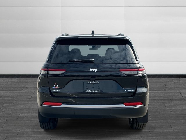New 2027 Jeep Grand Cherokee Limited AWD/4WD image 4