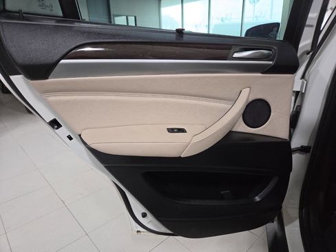 Used 2013 BMW X6 xDrive35i image 19