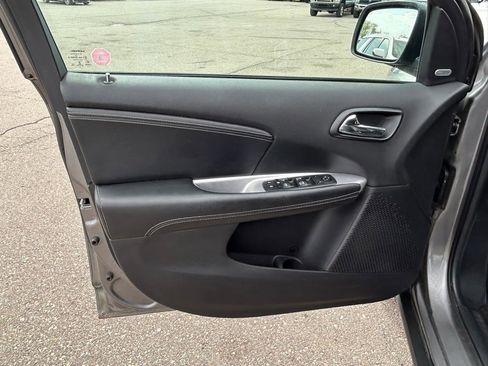 Used 2013 Dodge Journey R/T w/ Flexible Seating Group AWD/4WD image 16