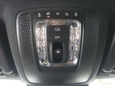 Used 2024 Mercedes-Benz GLE 450e 4MATIC w/ AMG Line Exterior image 26