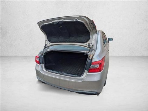 Used 2018 Subaru Legacy 2.5i Premium image 19