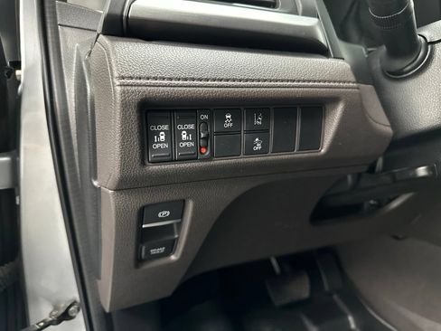 Used 2020 Honda Odyssey EX image 14