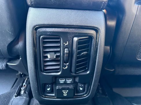 Used 2020 Dodge Durango GT AWD/4WD image 12