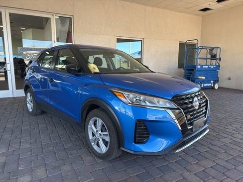 Used 2024 Nissan Kicks S image 7