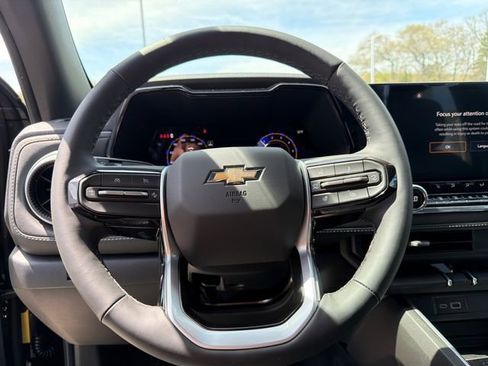 New 2026 Chevrolet Colorado LT w/ LT Convenience Package AWD/4WD image 18