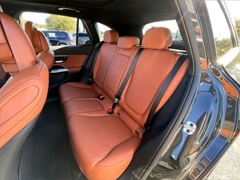 New 2026 Mercedes-Benz GLC 300 4MATIC image 23