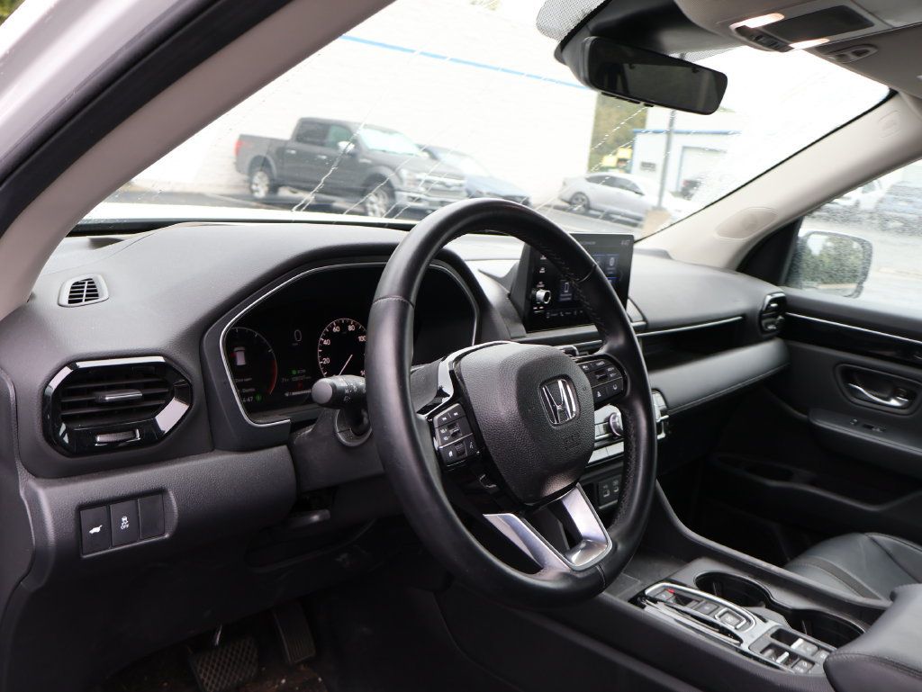 Used 2024 Honda Pilot EX-L image 9