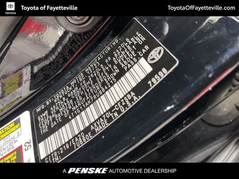 Used 2024 Toyota Camry SE image 32