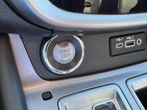 Used 2024 Nissan Murano SV w/ SV Midnight Edition Package image 21