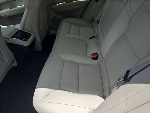 Used 2020 Volvo XC60 T5 Inscription FWD image 13