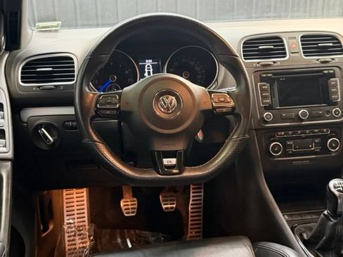 Used 2013 Volkswagen Golf R 4-Door AWD/4WD image 8