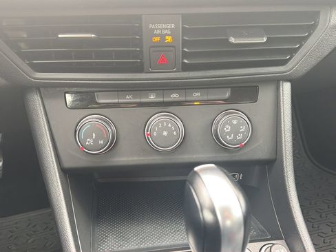 Used 2019 Volkswagen Jetta S w/ Driver Assistance Package FWD image 29