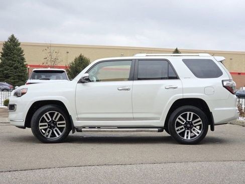 Used 2018 Toyota 4Runner Limited image 22