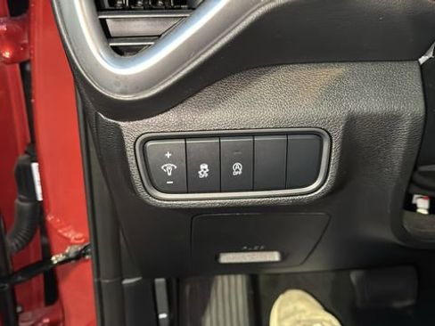 Used 2024 Kia Soul LX w/ Option Group 015 image 15