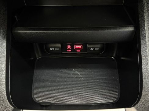 Used 2020 Kia Forte LXS FWD image 24