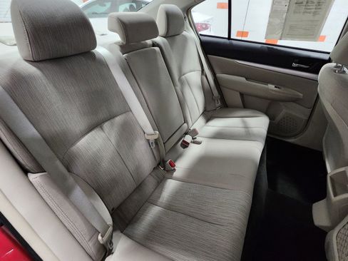 Used 2014 Subaru Legacy 2.5i Premium image 19