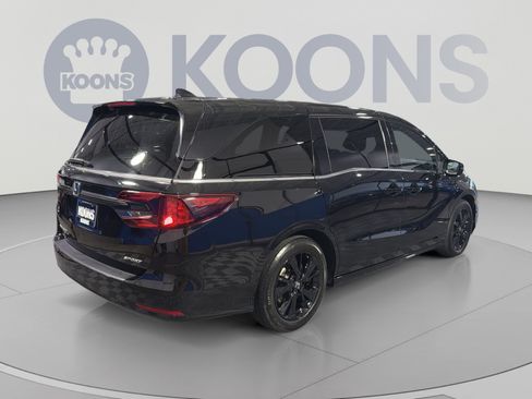 Used 2023 Honda Odyssey Sport image 16