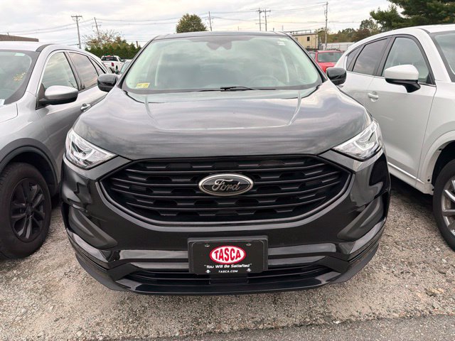 Used 2023 Ford Edge SE w/ Black Appearance Package AWD/4WD image 2