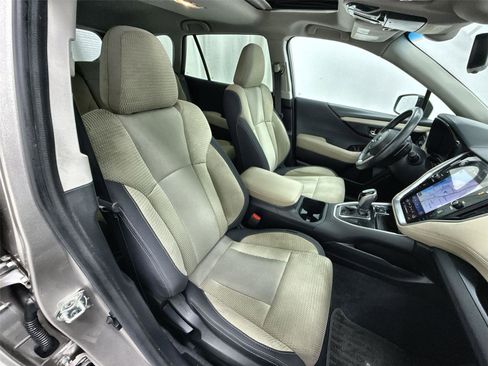 Used 2020 Subaru Outback Premium AWD/4WD image 31