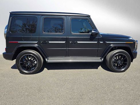 Used 2026 Mercedes-Benz G 550 image 2