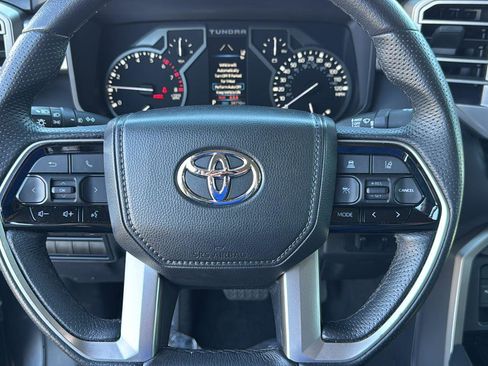 Used 2022 Toyota Tundra Limited image 15