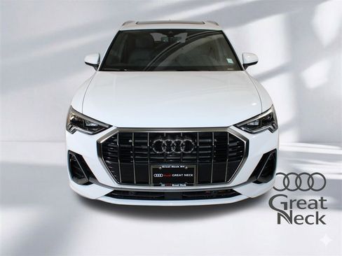 Used 2024 Audi Q3 2.0T Premium Plus image 22