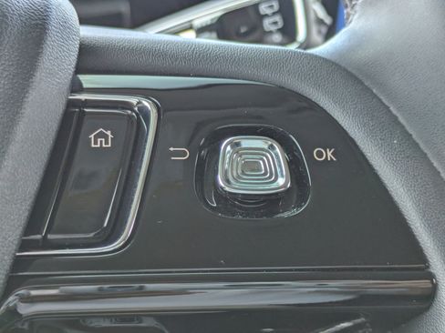 Used 2024 Lincoln Corsair FWD w/ Equipment Group 101A image 22